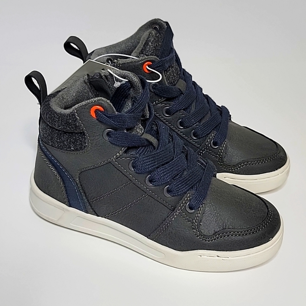 Target [Art Class] high top zip up shoes